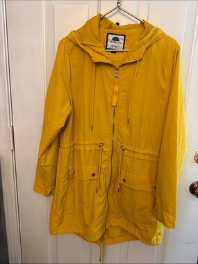 Lightweight Hooded Utility Jacket in Bright Yellow